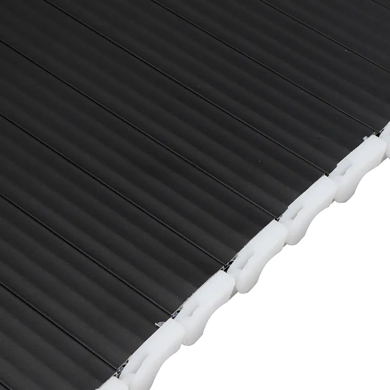 Cửa chớp lăn dành cho xe chuyên dụng bằng tay được gia cố Cửa chớp lăn dành cho xe chuyên dụng bằng tay được gia cố